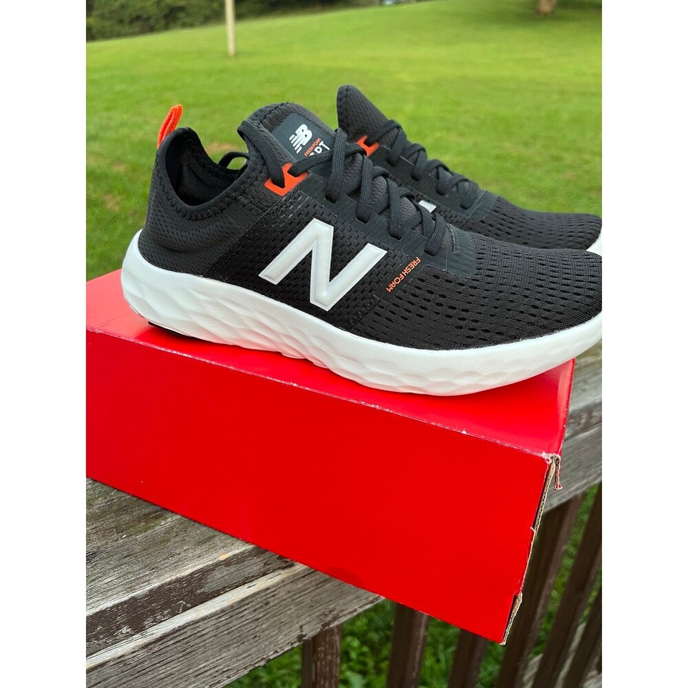 New Balance Fresh Foam MSPTSD size 10 Black/White/Orange New in Box Run Walk